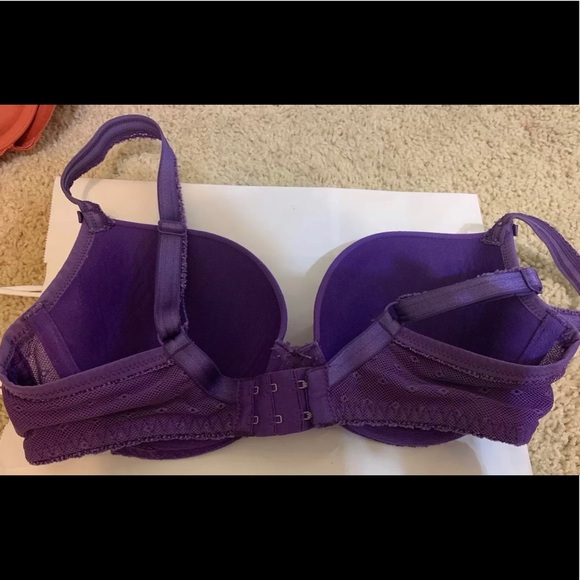 Full coverage padded bra - Picture 2 of 3